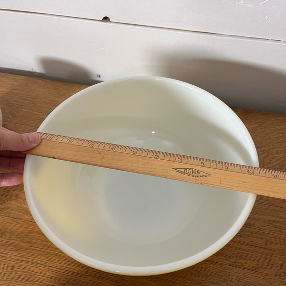 4 VINTAGE PYREX – PRIMARY COLORS MIXING BOWLS – - Picture 13 of 16